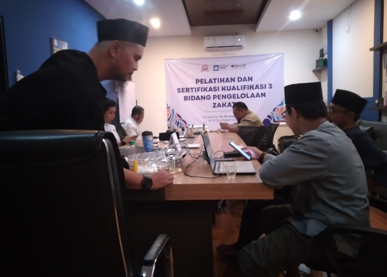 Menyiapkan SDM Handal, Bersertifikat Nasional